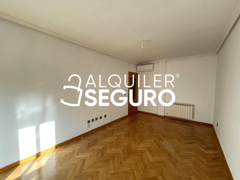 Inmueble en Calle del Ánade, MADRID