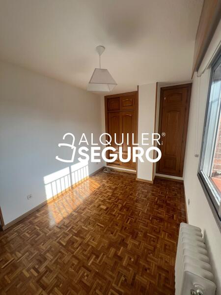 Piso en Calle Ramon Areces , MADRID MADRID