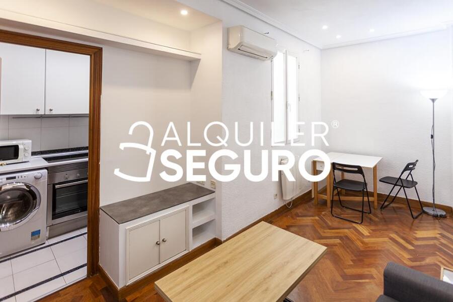 Inmueble en Calle de Maria Guzman, MADRID