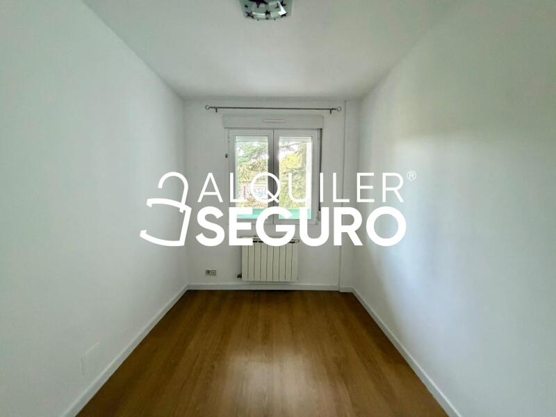 Piso en Calle Segovia, COLLADO VILLALBA MADRID