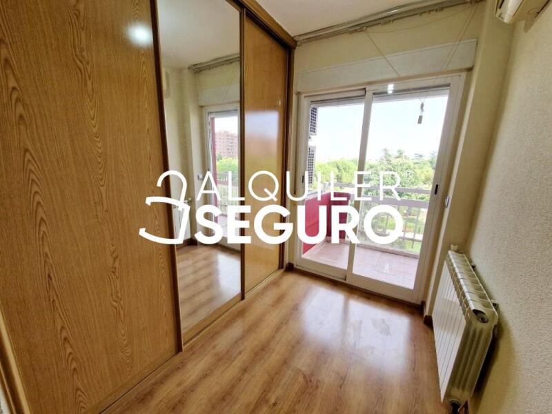 Inmueble en Calle Rio Ebro , MADRID