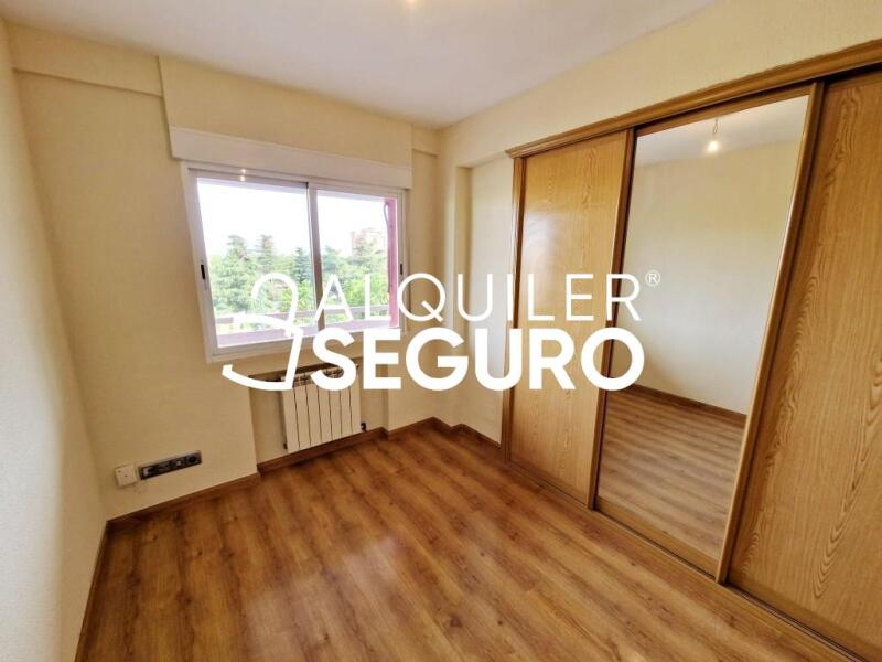 Inmueble en Calle Rio Ebro , MADRID
