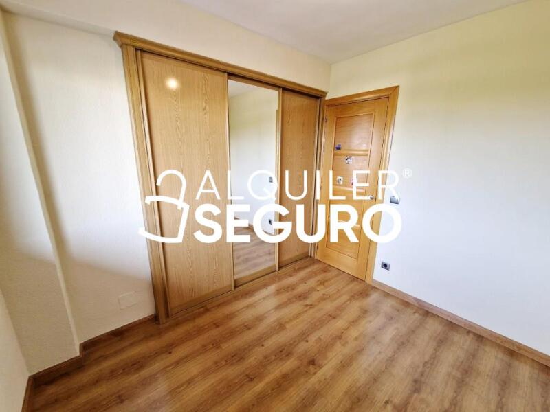 Inmueble en Calle Rio Ebro , MADRID