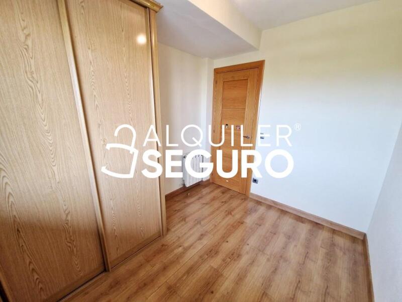 Inmueble en Calle Rio Ebro , MADRID