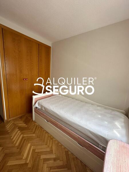Inmueble en Calle Carballino, MADRID