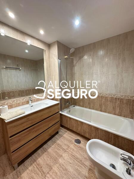 Inmueble en Calle Carballino, MADRID