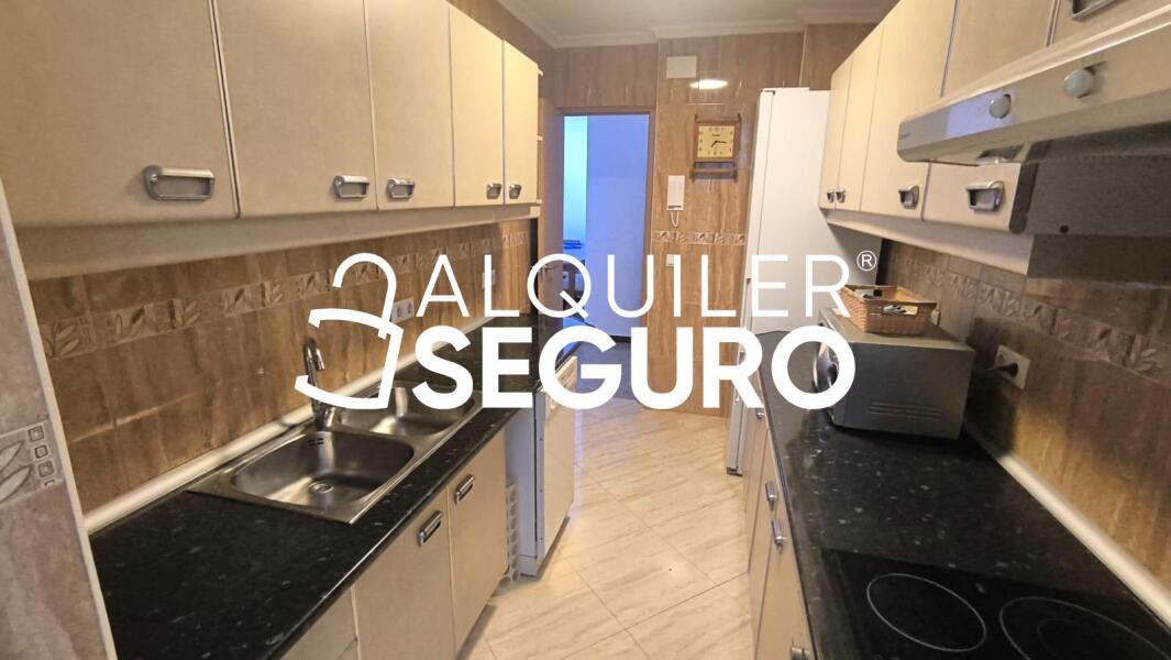 Inmueble en Calle aguila real, SEVILLA