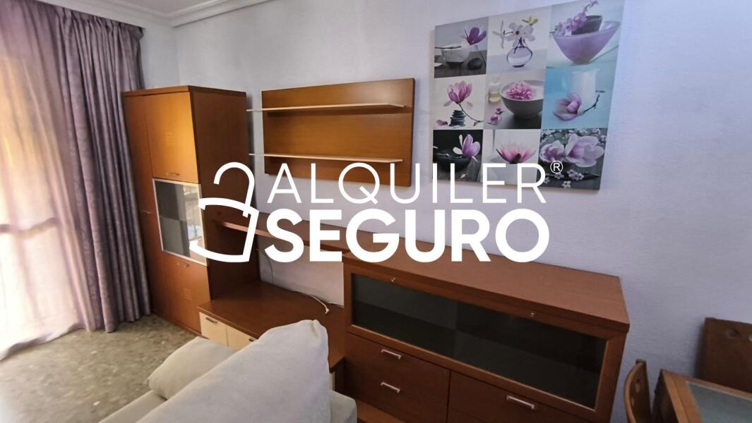 Inmueble en Calle aguila real, SEVILLA