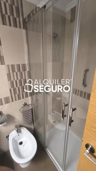 Inmueble en Calle aguila real, SEVILLA