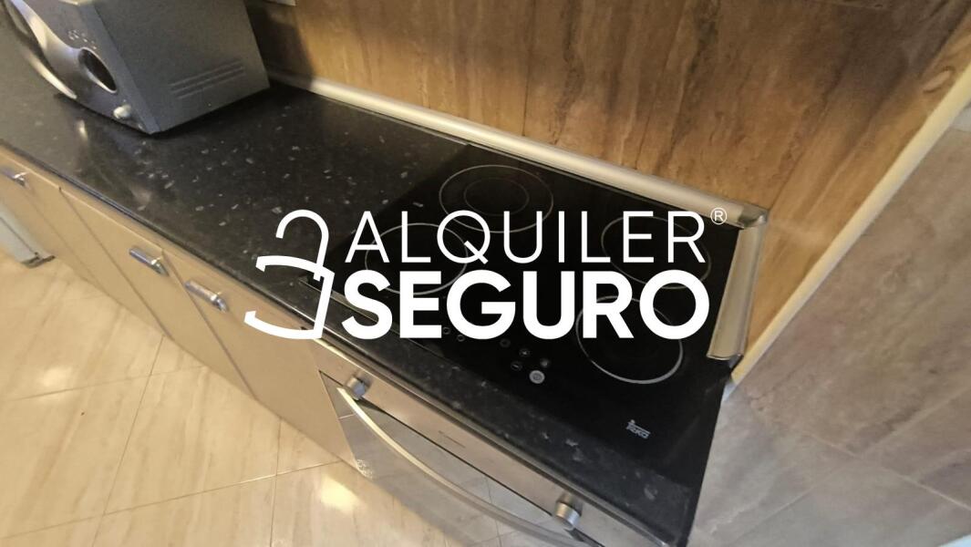 Inmueble en Calle aguila real, SEVILLA