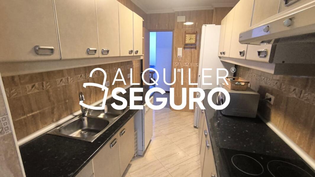 Inmueble en Calle aguila real, SEVILLA