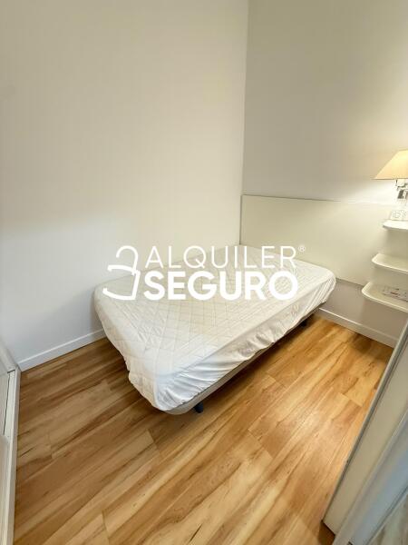 Piso en Calle Almaden , MADRID MADRID