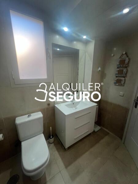 Inmueble en Calle Nanclares de Oca, MADRID