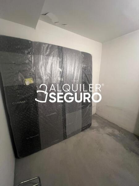 Inmueble en Calle Nanclares de Oca, MADRID