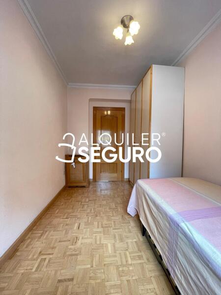 Piso en Calle Valdecanillas , MADRID MADRID