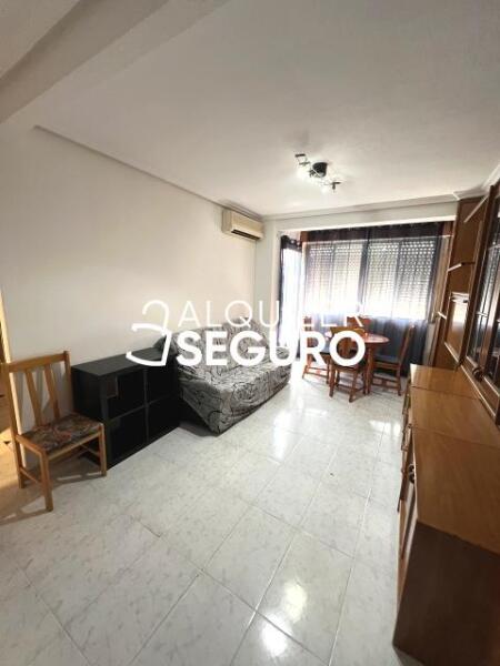Inmueble en Calle Legazpi, MADRID