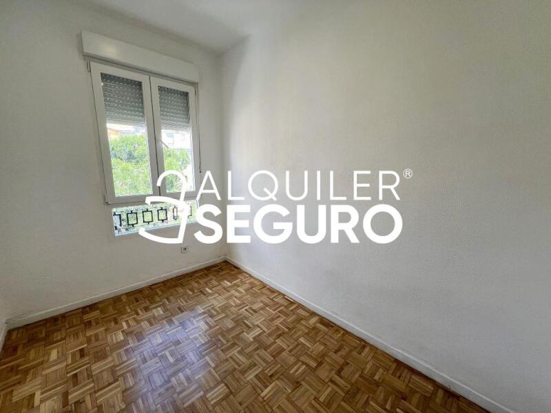 Inmueble en Calle de Alejandro Saint Aubin, MADRID