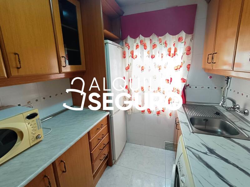 Inmueble en Calle San Vicente , MADRID