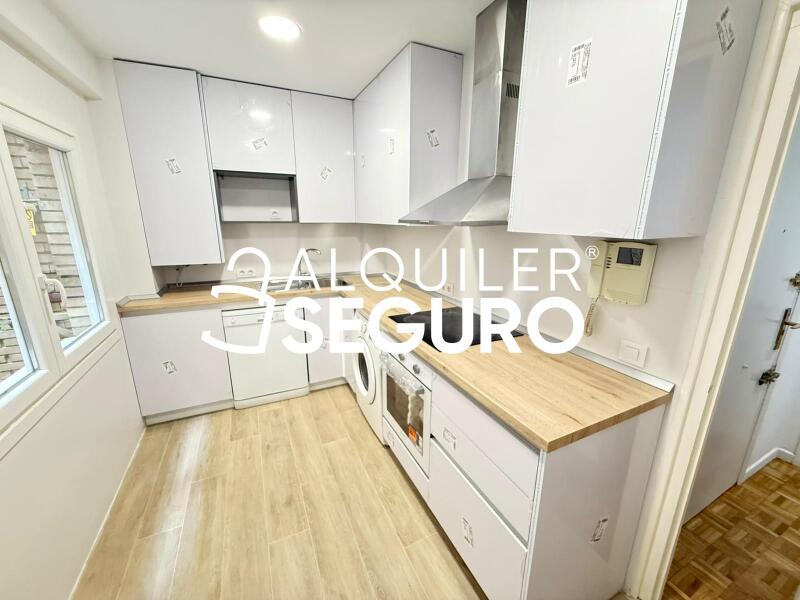 Inmueble en Calle Clara del rey , MADRID