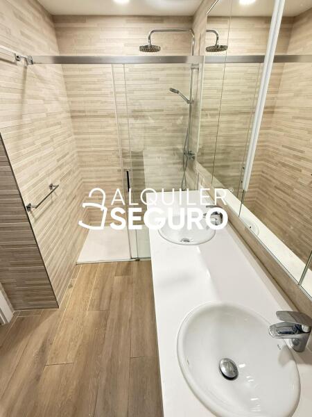 Inmueble en Calle Alonso Cano, MADRID