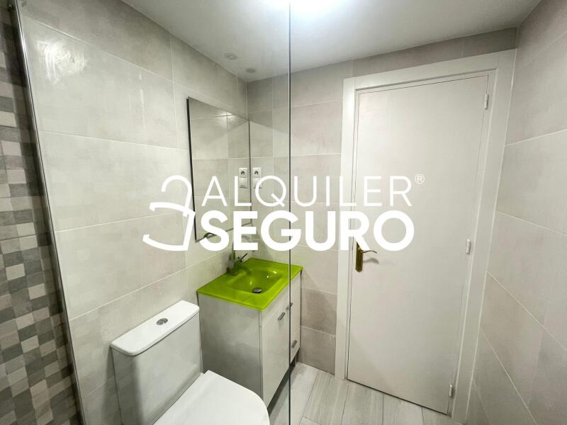 Inmueble en Avenida Aviación, MADRID