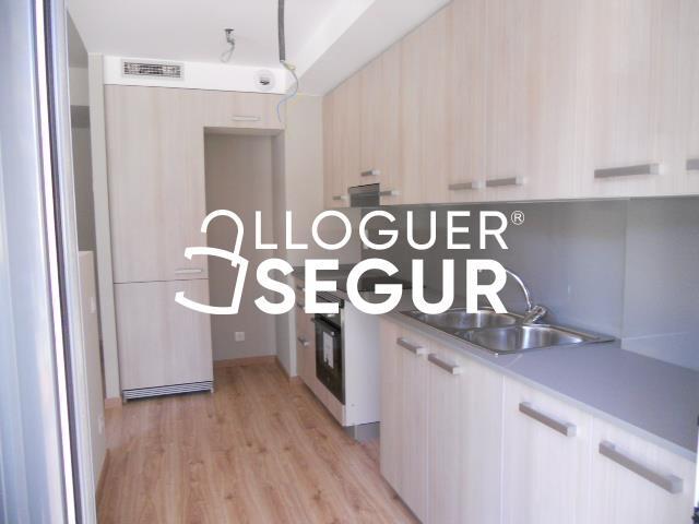 Inmueble en Calle Clara Campoamor, BARCELONA