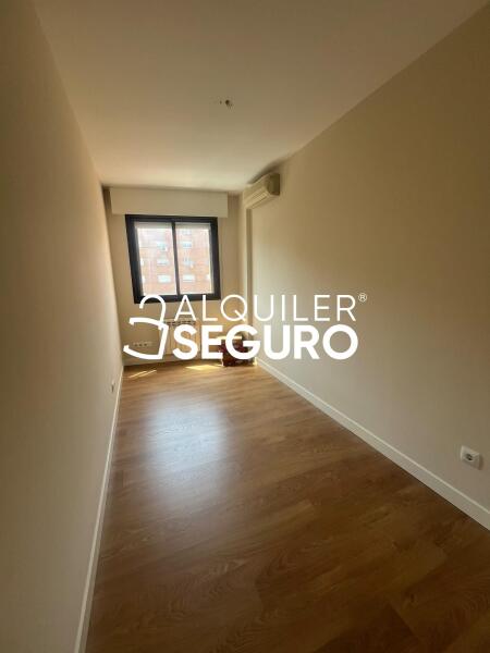 Inmueble en Calle Camino de los Vinateros, MADRID