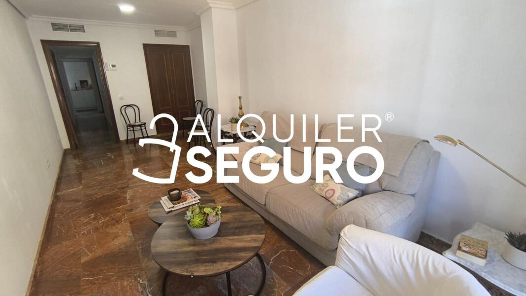 Inmueble en Calle Rafael Salas Gonzalez , SEVILLA