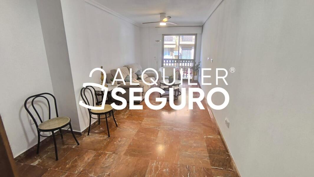 Inmueble en Calle Rafael Salas Gonzalez , SEVILLA