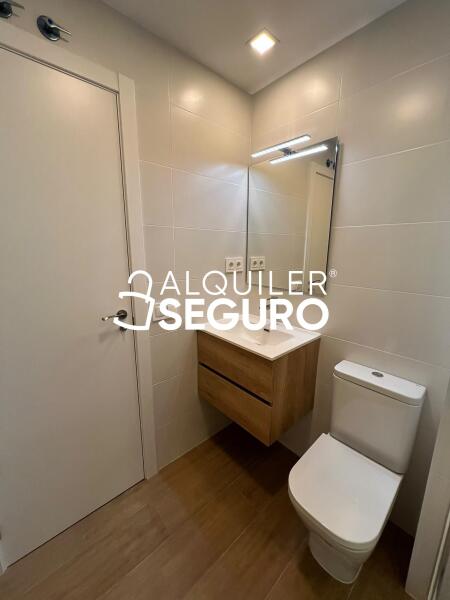 Inmueble en Calle del Jazmín, MADRID