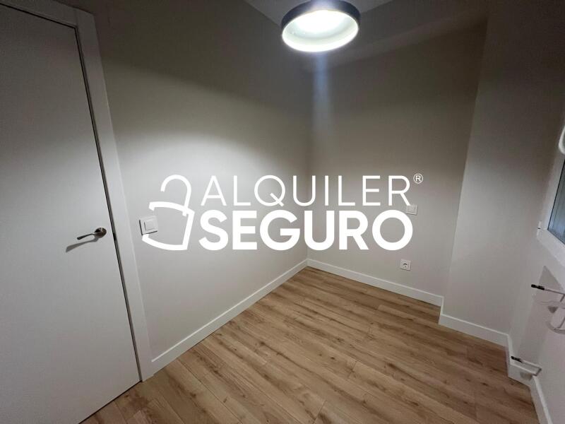 Inmueble en Calle del Jazmín, MADRID