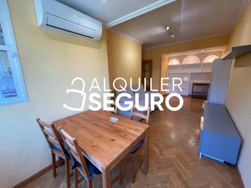 Inmueble en Calle Esteban Mora, MADRID