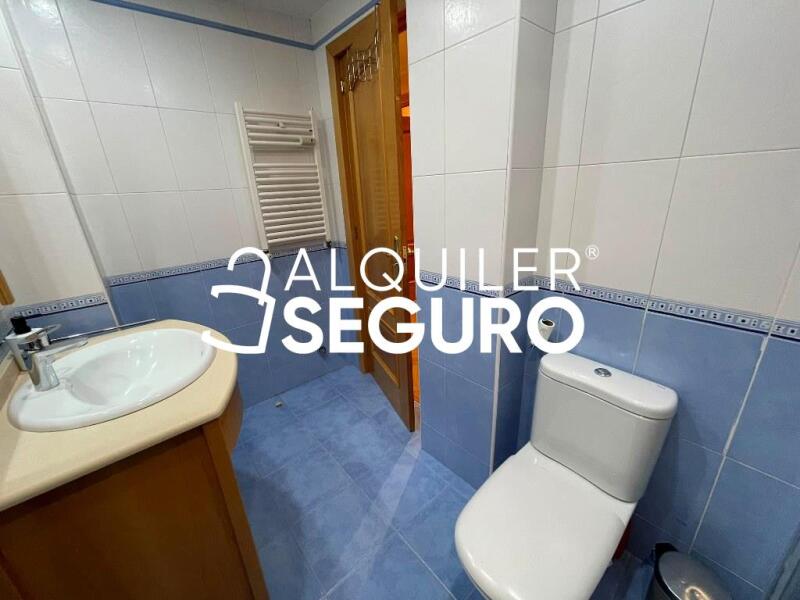 Inmueble en Calle Esteban Mora, MADRID