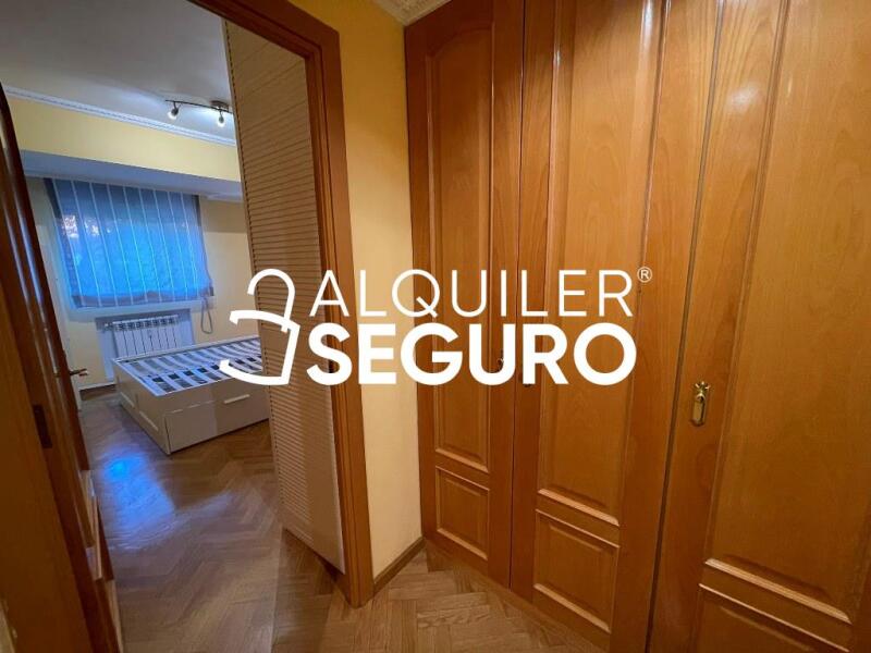 Inmueble en Calle Esteban Mora, MADRID