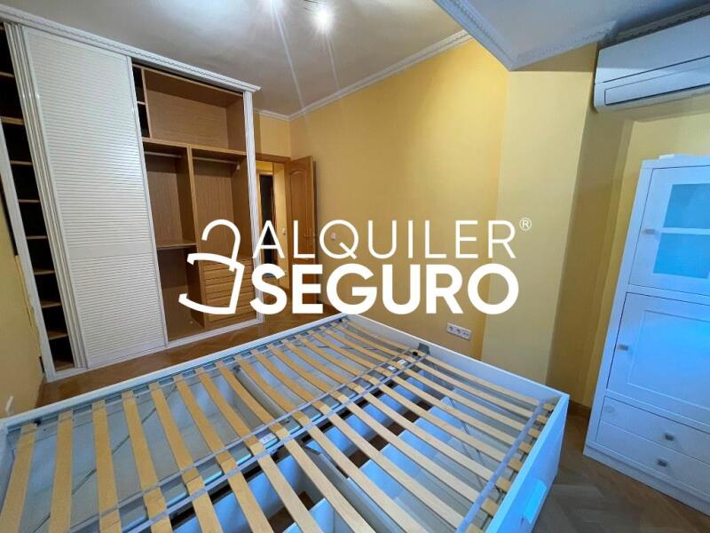 Inmueble en Calle Esteban Mora, MADRID