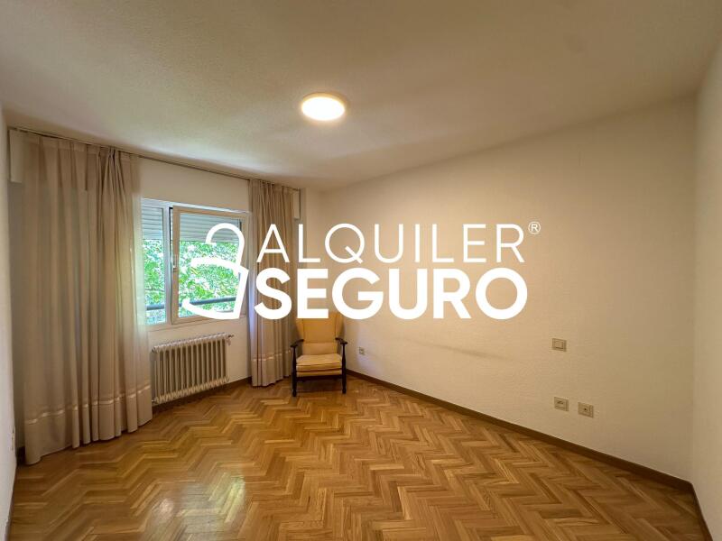 Inmueble en Calle Antonio Cumella, MADRID