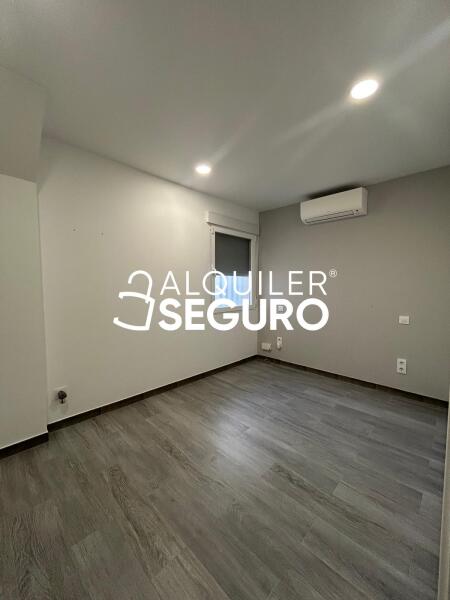 Inmueble en Calle de chile, MADRID