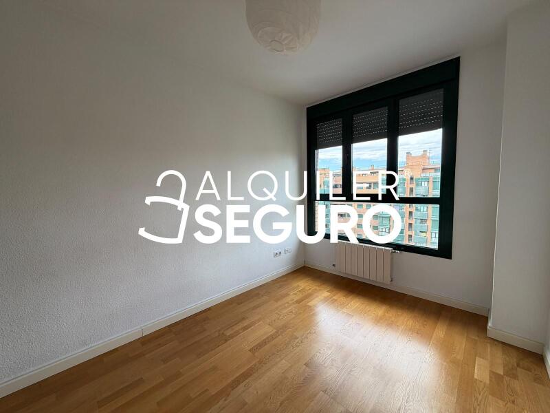 Inmueble en Avenida de la Albufera, MADRID