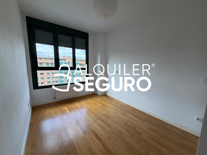 Inmueble en Avenida de la Albufera, MADRID