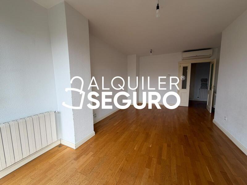 Inmueble en Avenida de la Albufera, MADRID