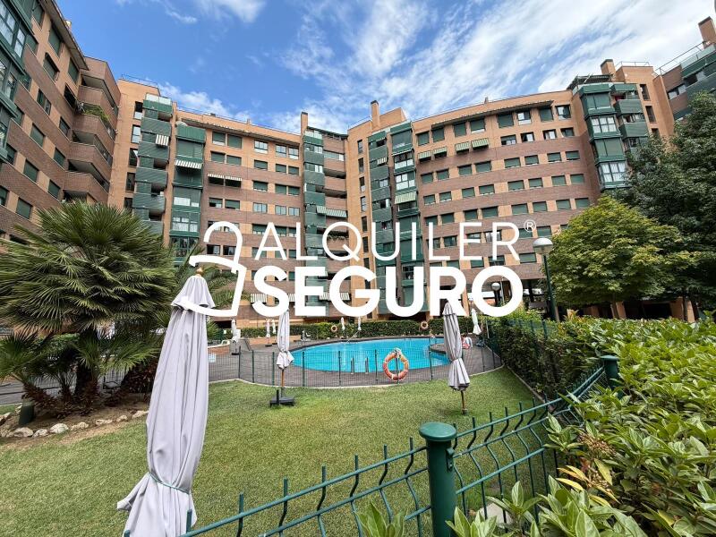 Inmueble en Avenida de la Albufera, MADRID