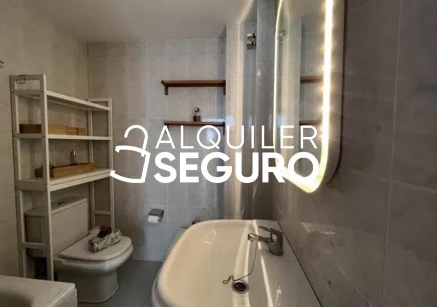Inmueble en Calle Santa Angela de la cruz, SEVILLA