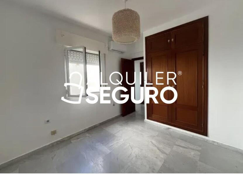 Inmueble en Calle Santa Angela de la cruz, SEVILLA