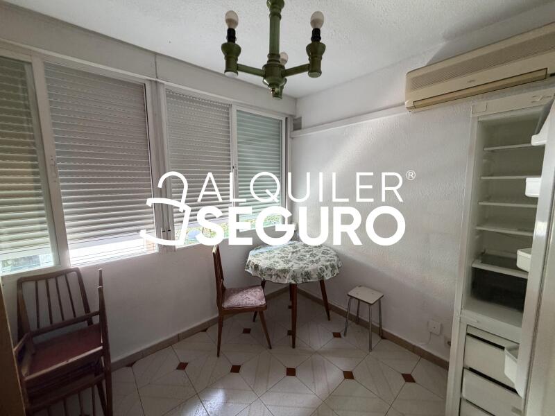 Inmueble en Calle Amapola, MADRID