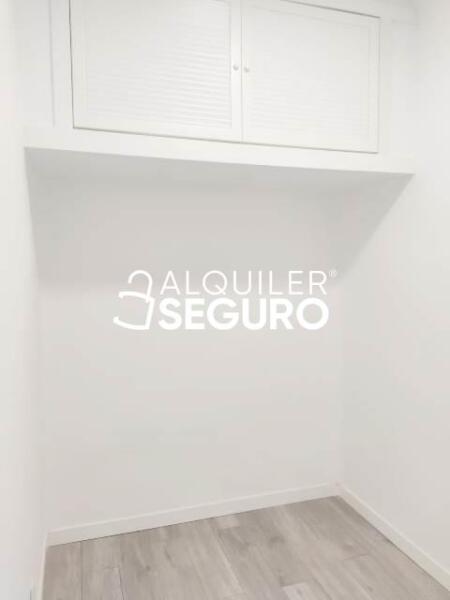 Inmueble en Calle Andrés Torrejón, MADRID