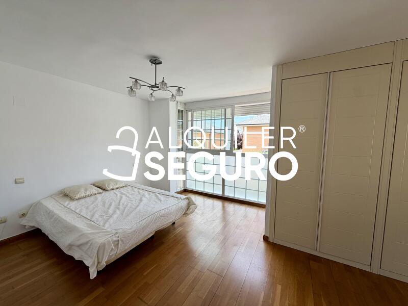 Inmueble en Calle Asterix, MADRID