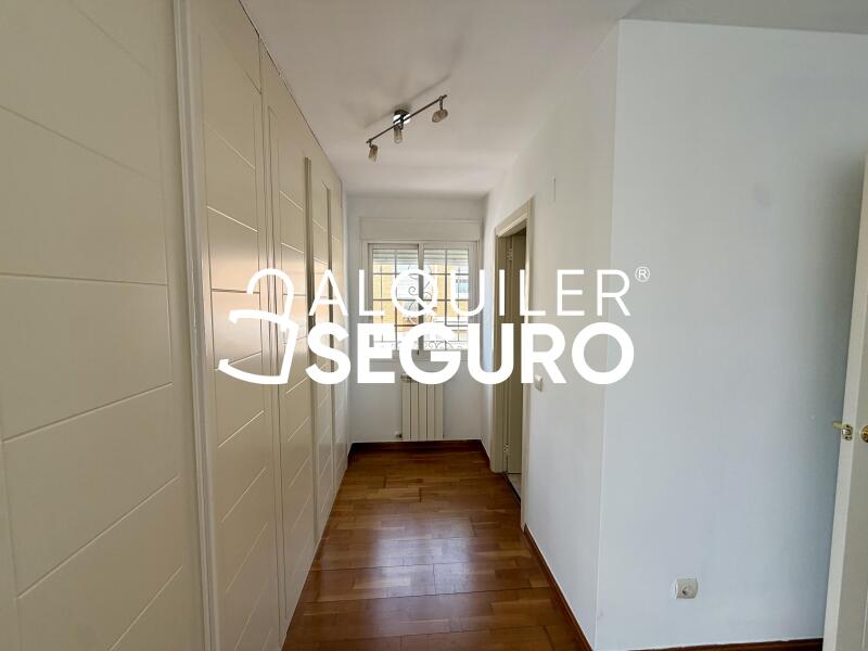 Inmueble en Calle Asterix, MADRID