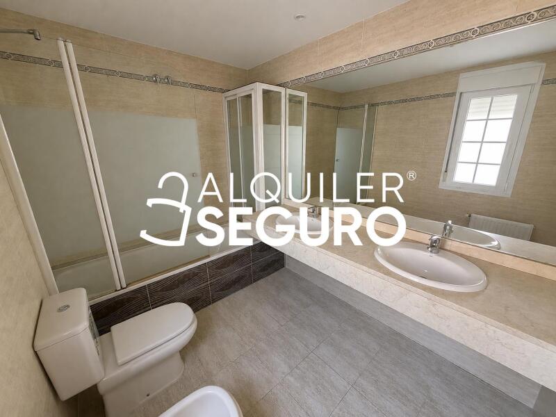 Inmueble en Calle Asterix, MADRID