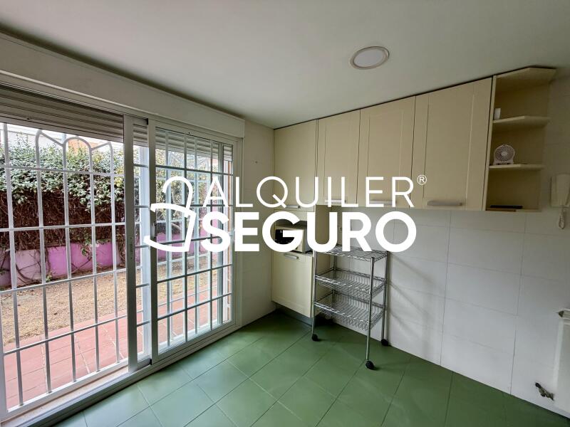 Inmueble en Calle Asterix, MADRID