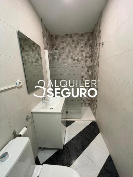 Inmueble en Calle de Velarde, MADRID